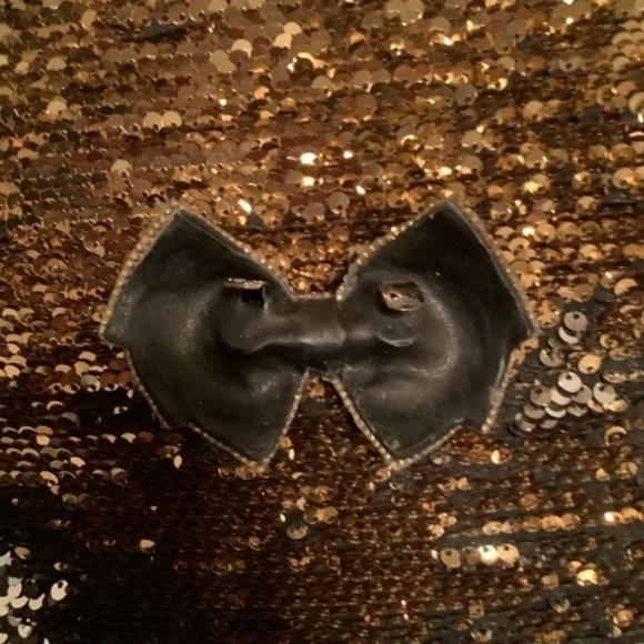 Snap On Bow~ SHIMMERY~Very Elegant. - Picture 2 of 4